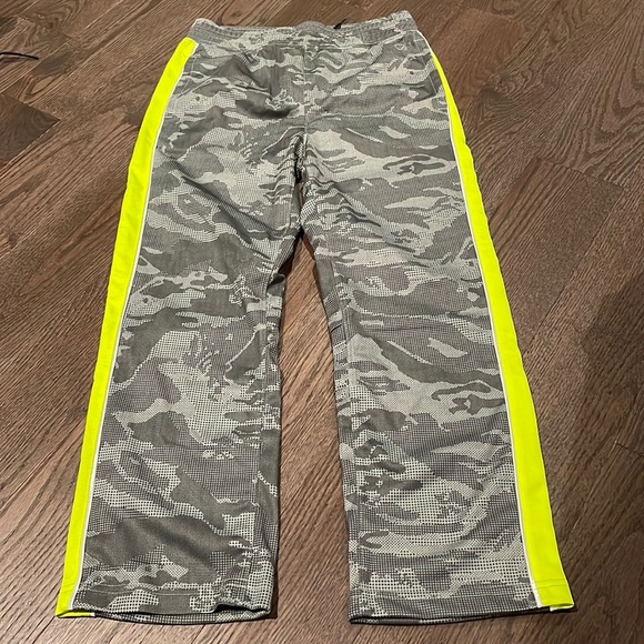10/10 Gap fit sz M youth Athletic Pants - Picture 1 of 5